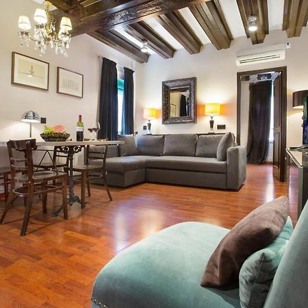 Stay U-Nique Apartments Carretes Βαρκελώνη Εξωτερικό φωτογραφία